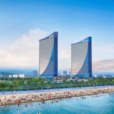 Orbi City Suite Batumi Exterior photo