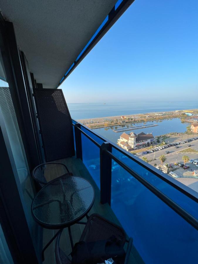 Orbi City Suite Batumi Exterior photo