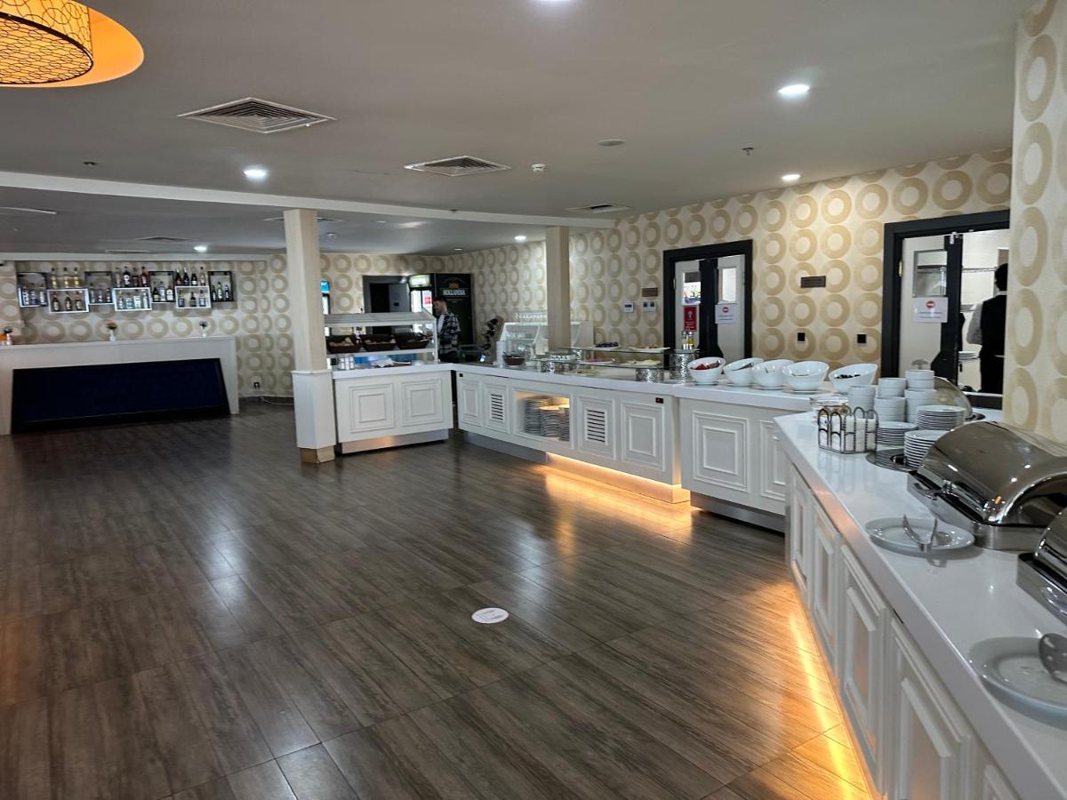 Orbi City Suite Batumi Exterior photo
